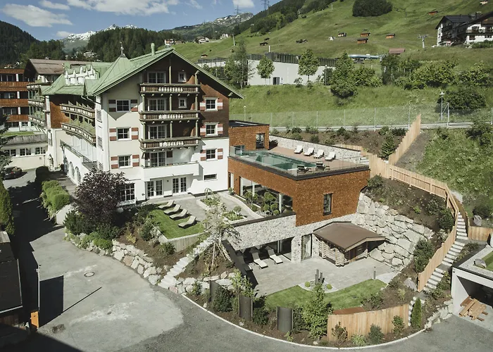 Hotel Schwarzer Adler - Sport & Spa Sankt Anton am Arlberg