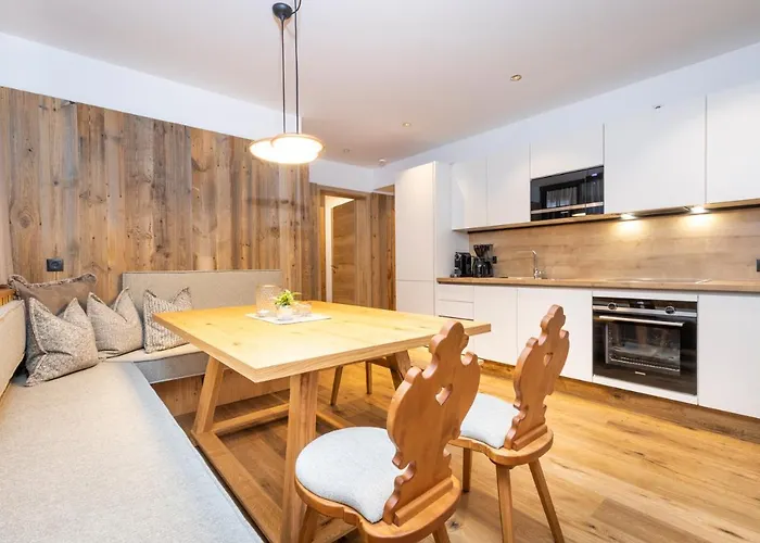 Central - Holiday Resort Flachau
