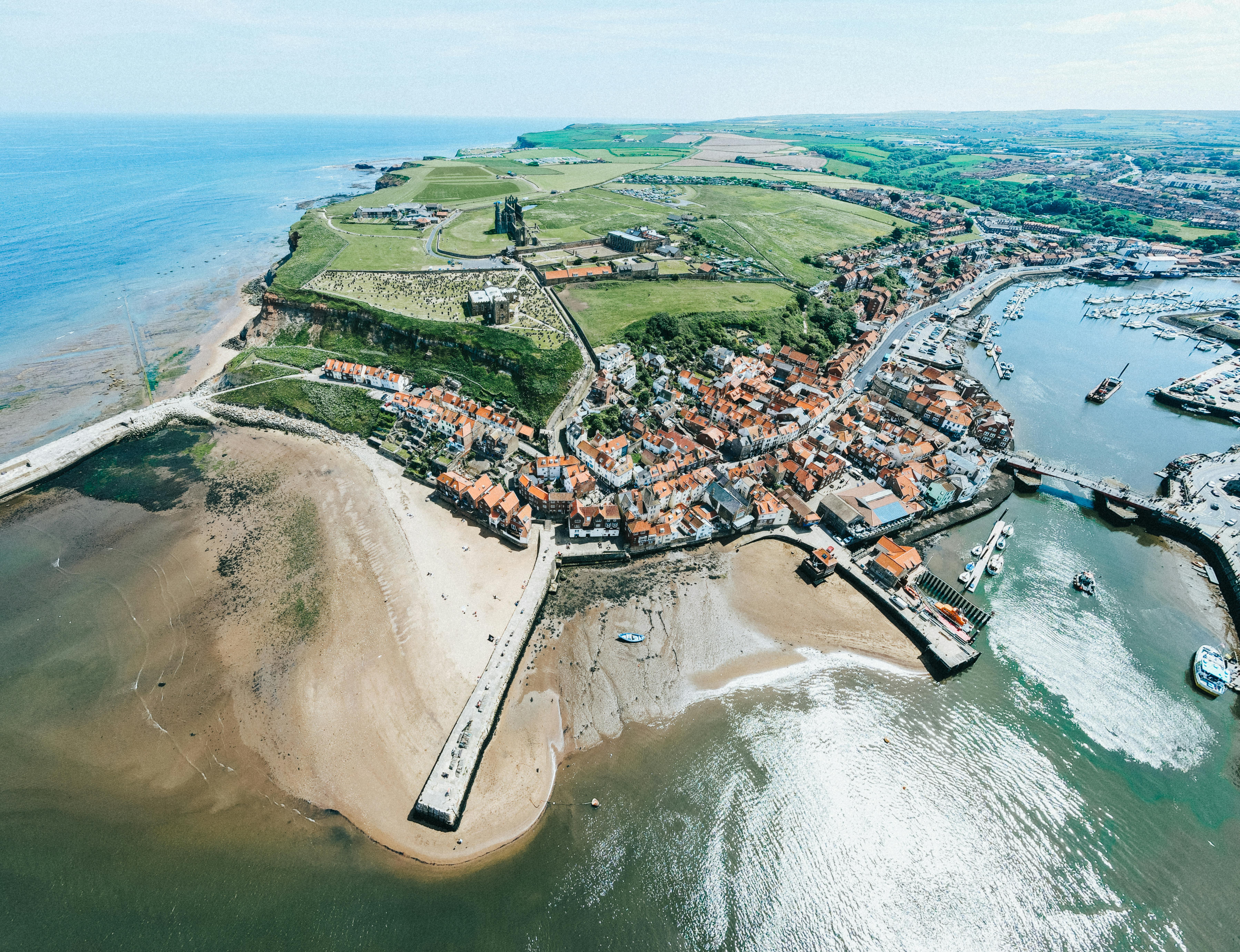 Saltmoore Sandsend