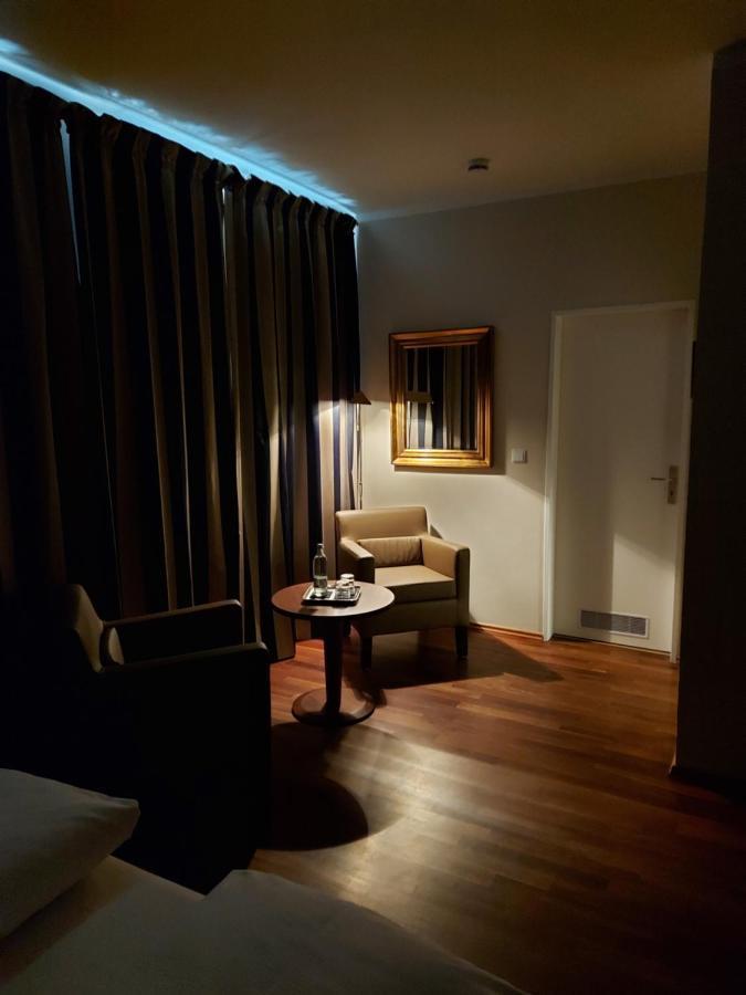 Large Double Room,1000113381:JPEG