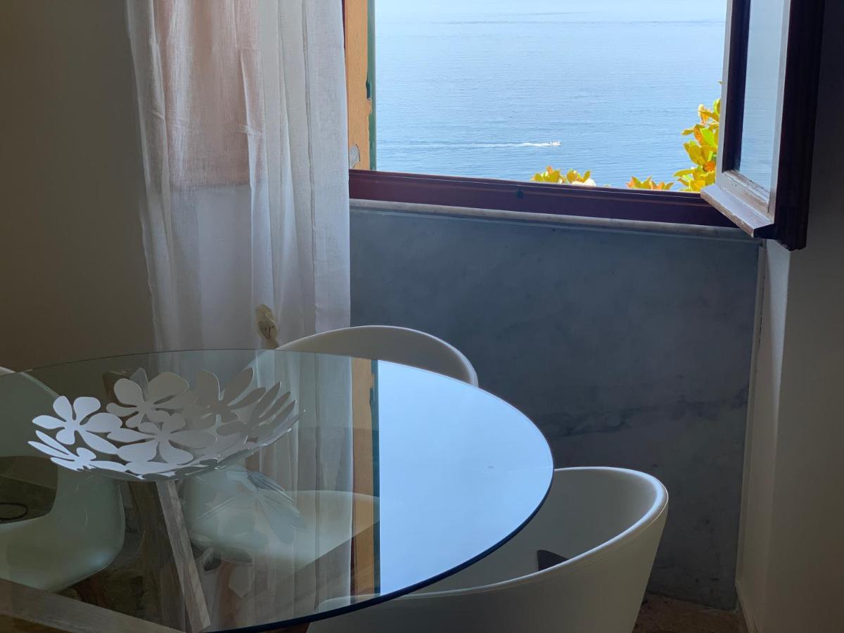 Queen Room Sea View