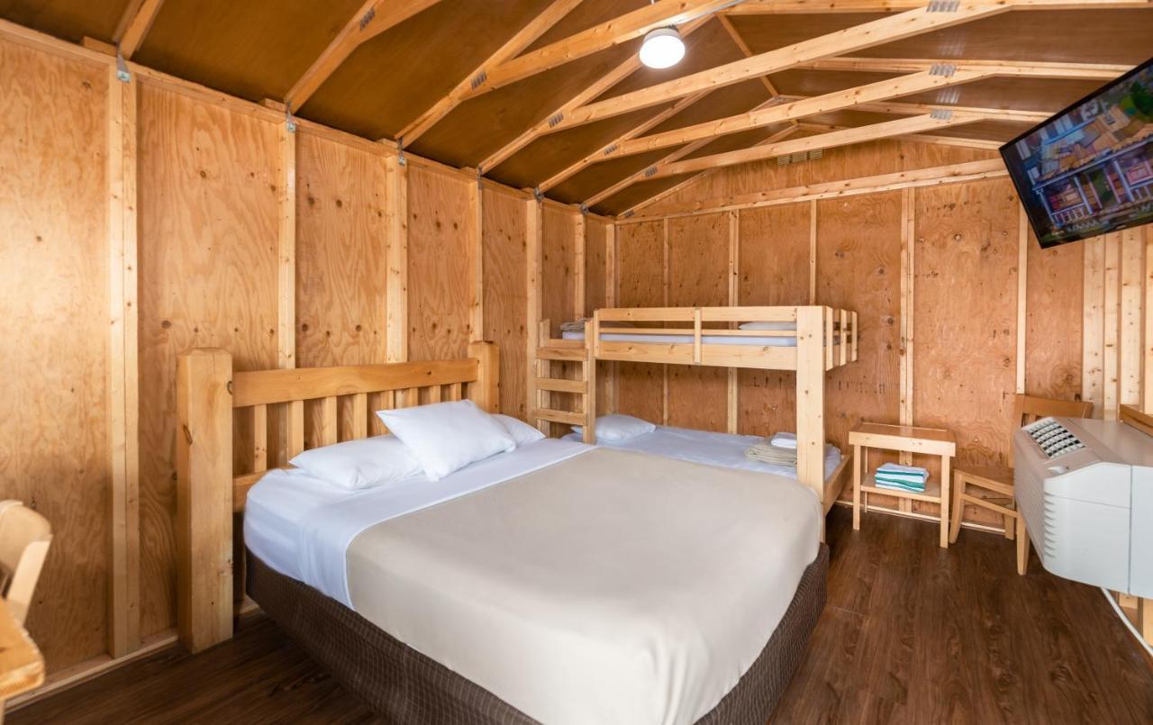 Cabin Queen Bunk Unit