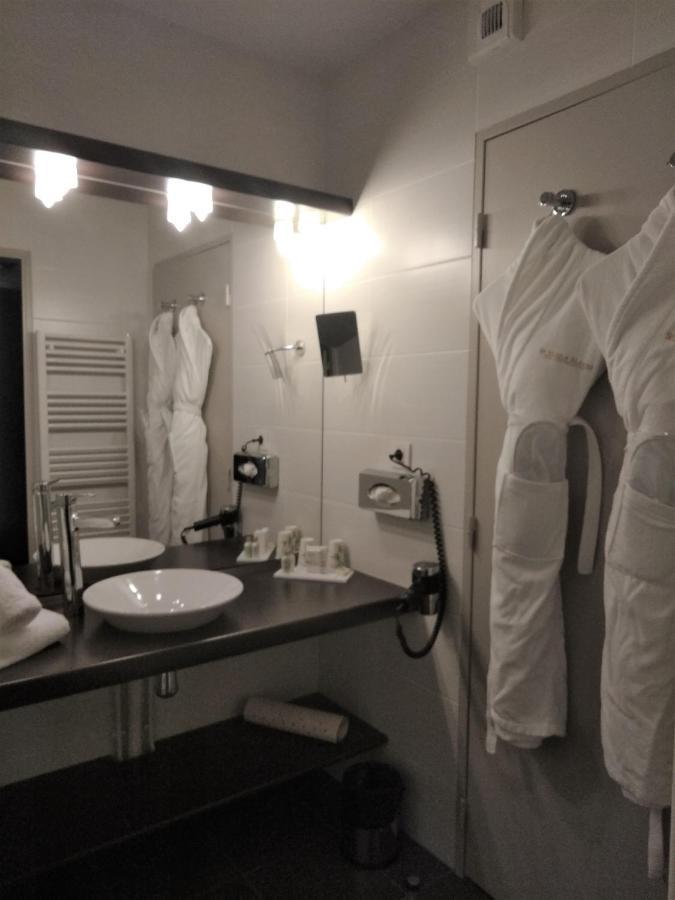 Double Room Garden side Spa Access
