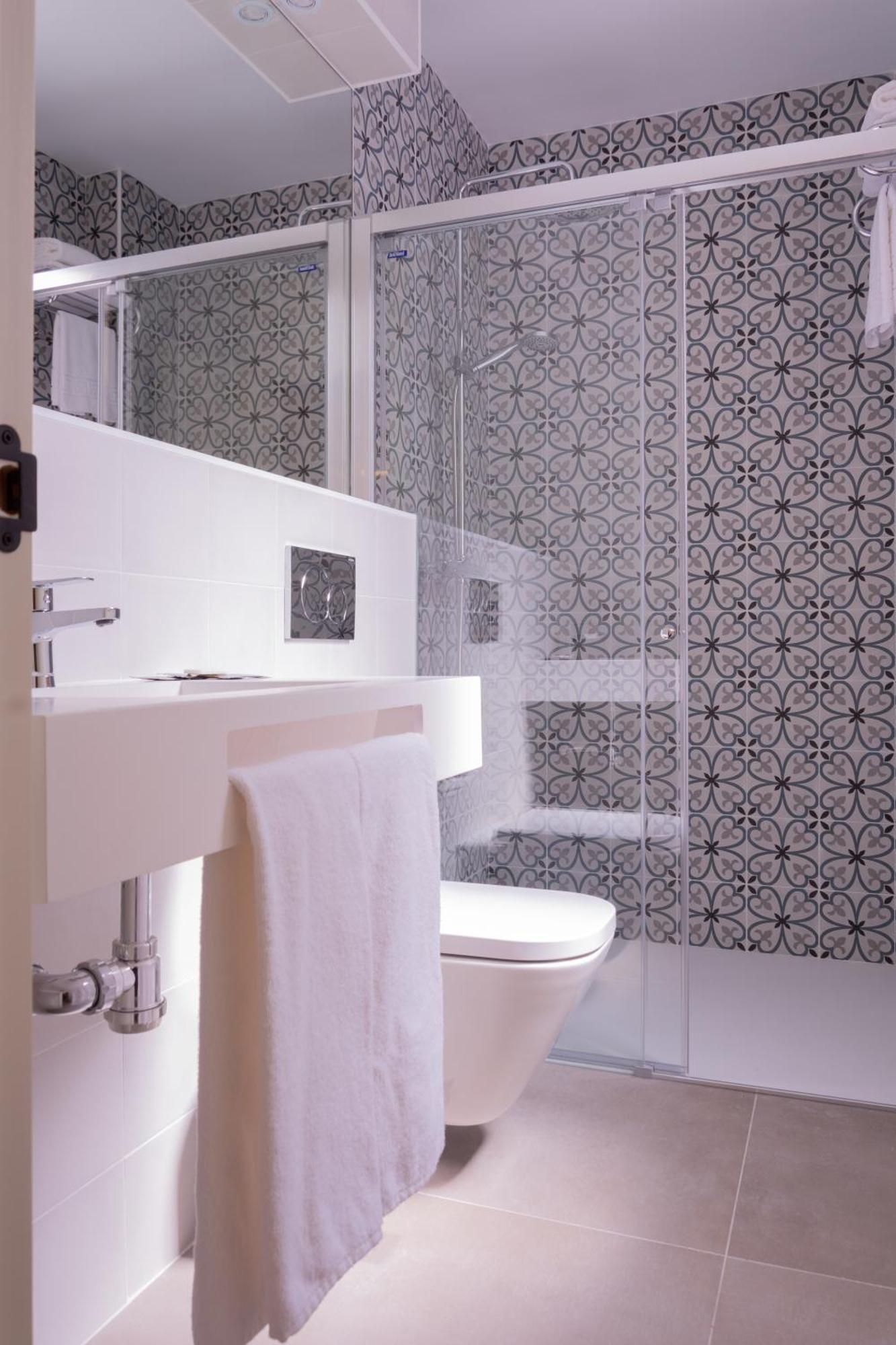Double Room Spa Bath