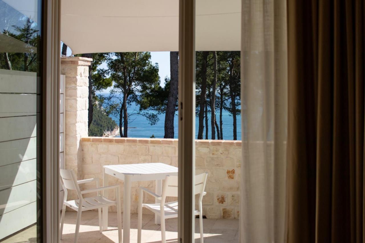 Deluxe Double Room Balcony Sea View Spa Access