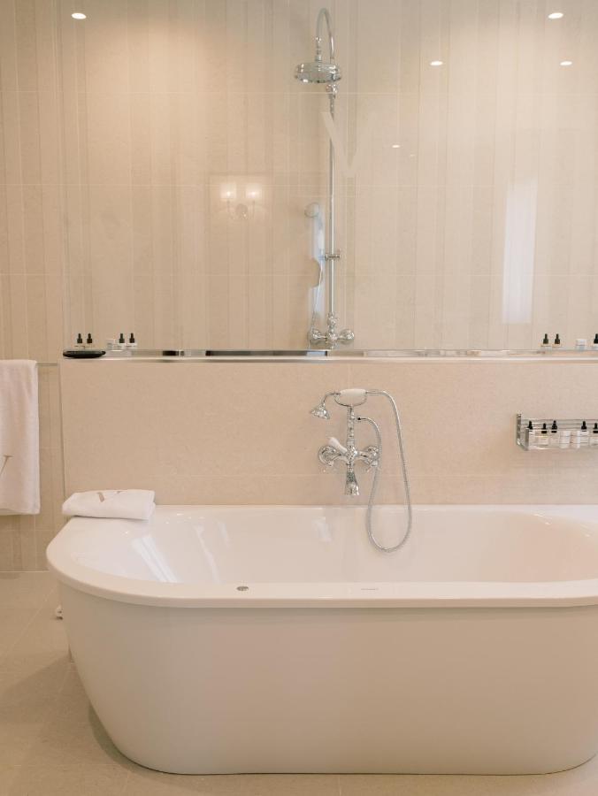 Suite Hot Tub
