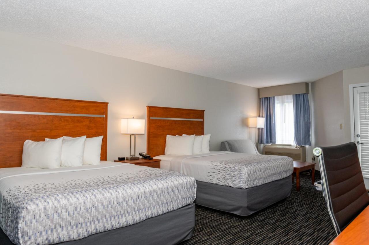 Queen Room Two Queen Beds w or fire place & private balcony