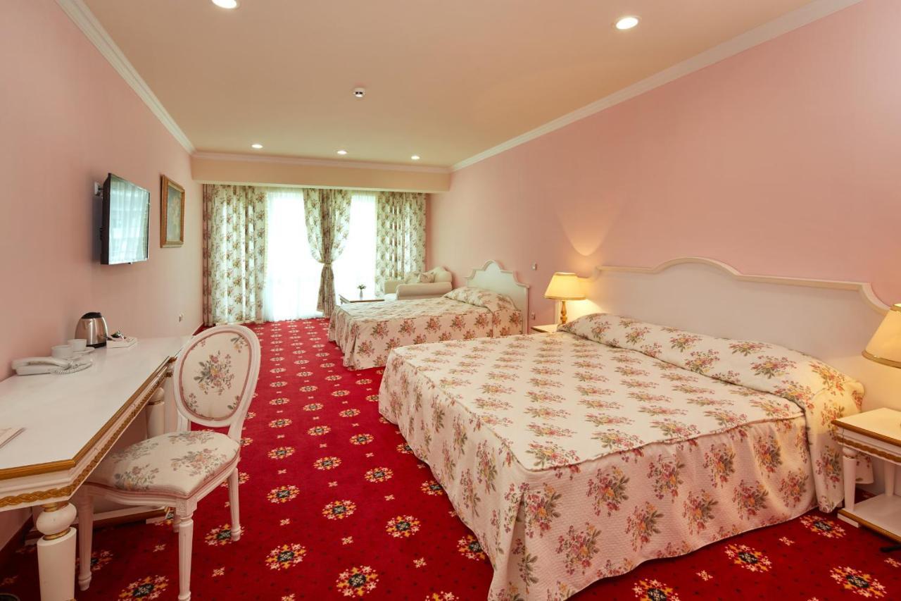 Superior Quadruple Room,995066755:JPEG