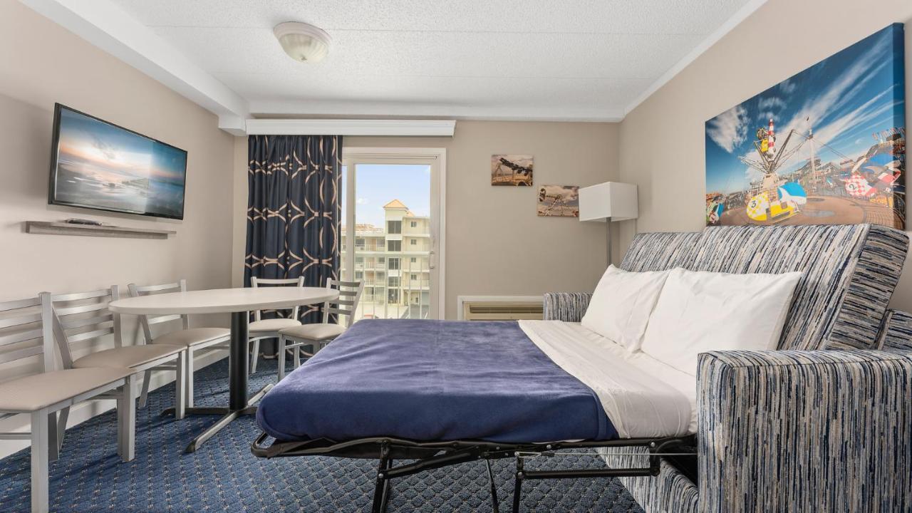 Two Room Suite Pool view Unit D