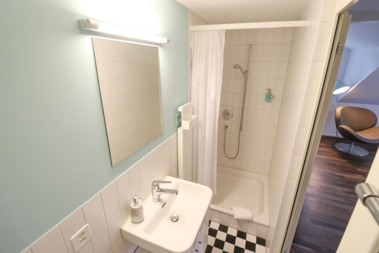 Double Room Top Floor,1742732447:JPEG