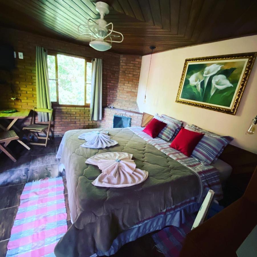 Deluxe Suite Spa Bath