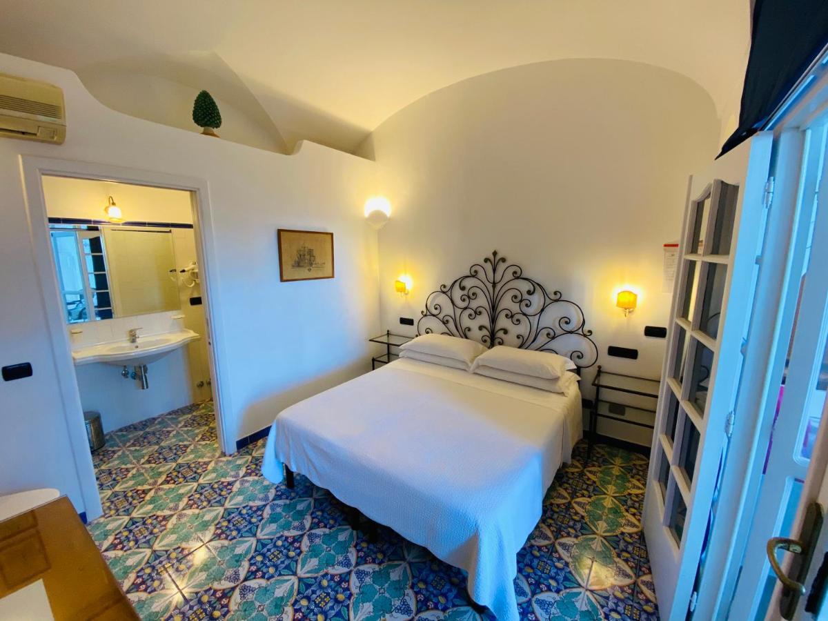 Double Room Partial Sea View