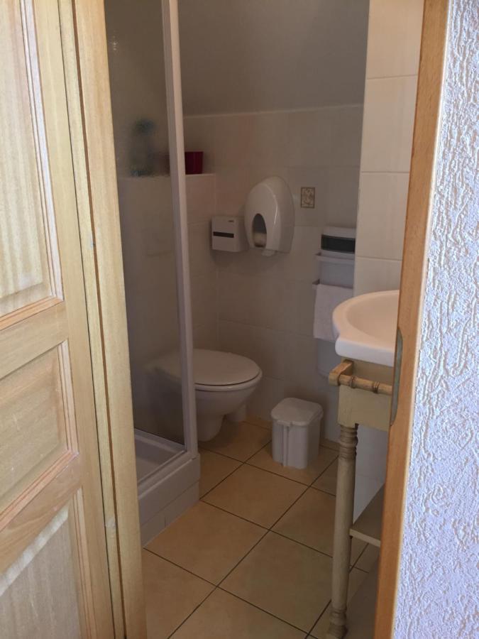 Two-Bedroom Apartment,1005030880:JPEG
