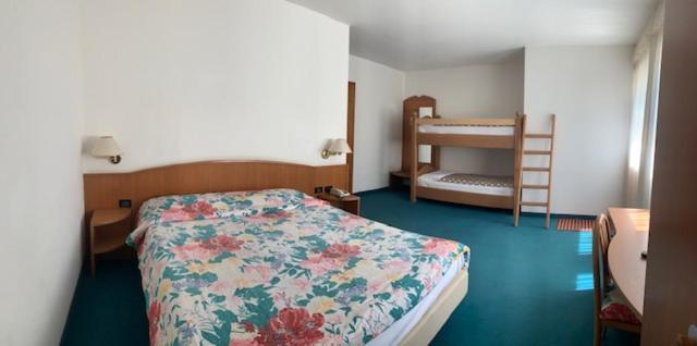 Economy Quadruple Room