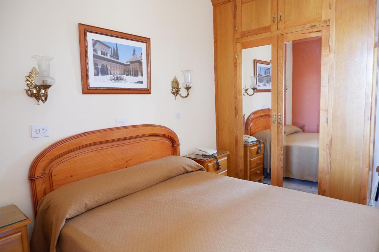 Triple Room,1006222147:JPEG
