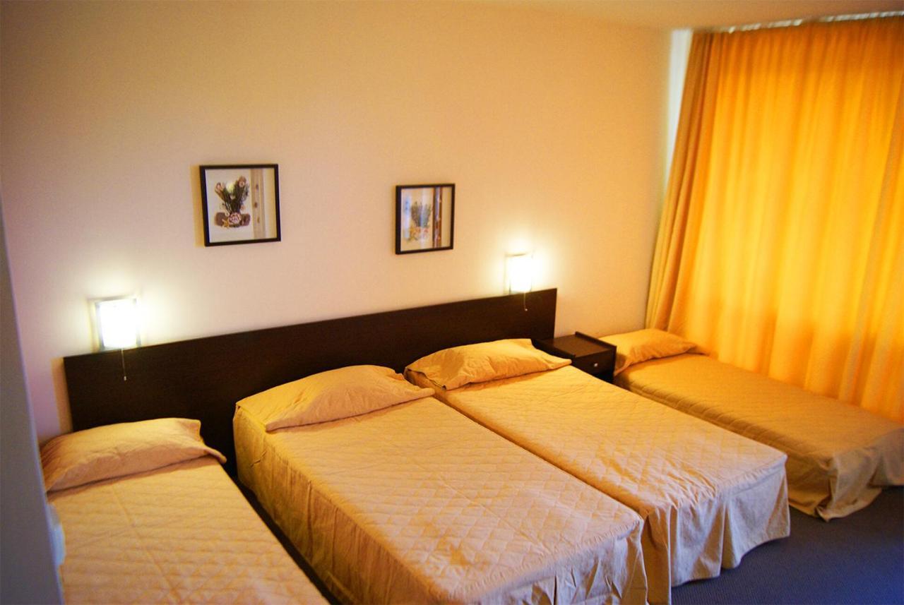 Twin Room Balcony,1592049915:JPEG