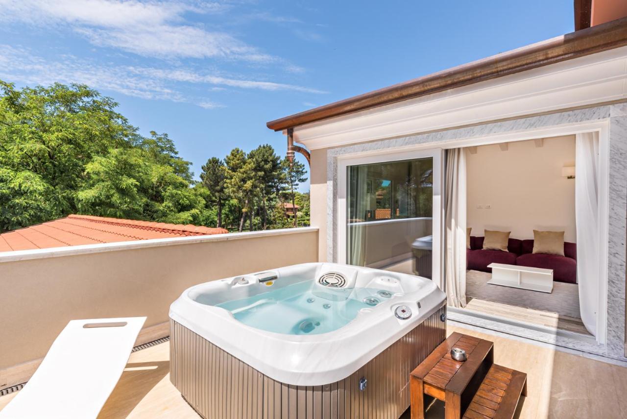 Suite Hot Tub
