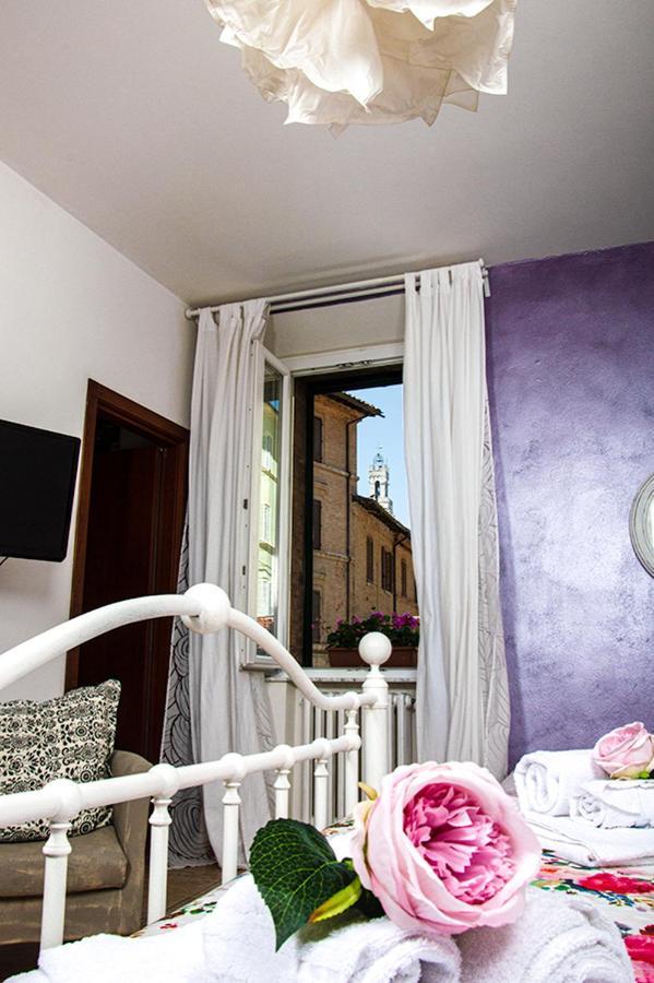 Double Room,1293978169:JPEG