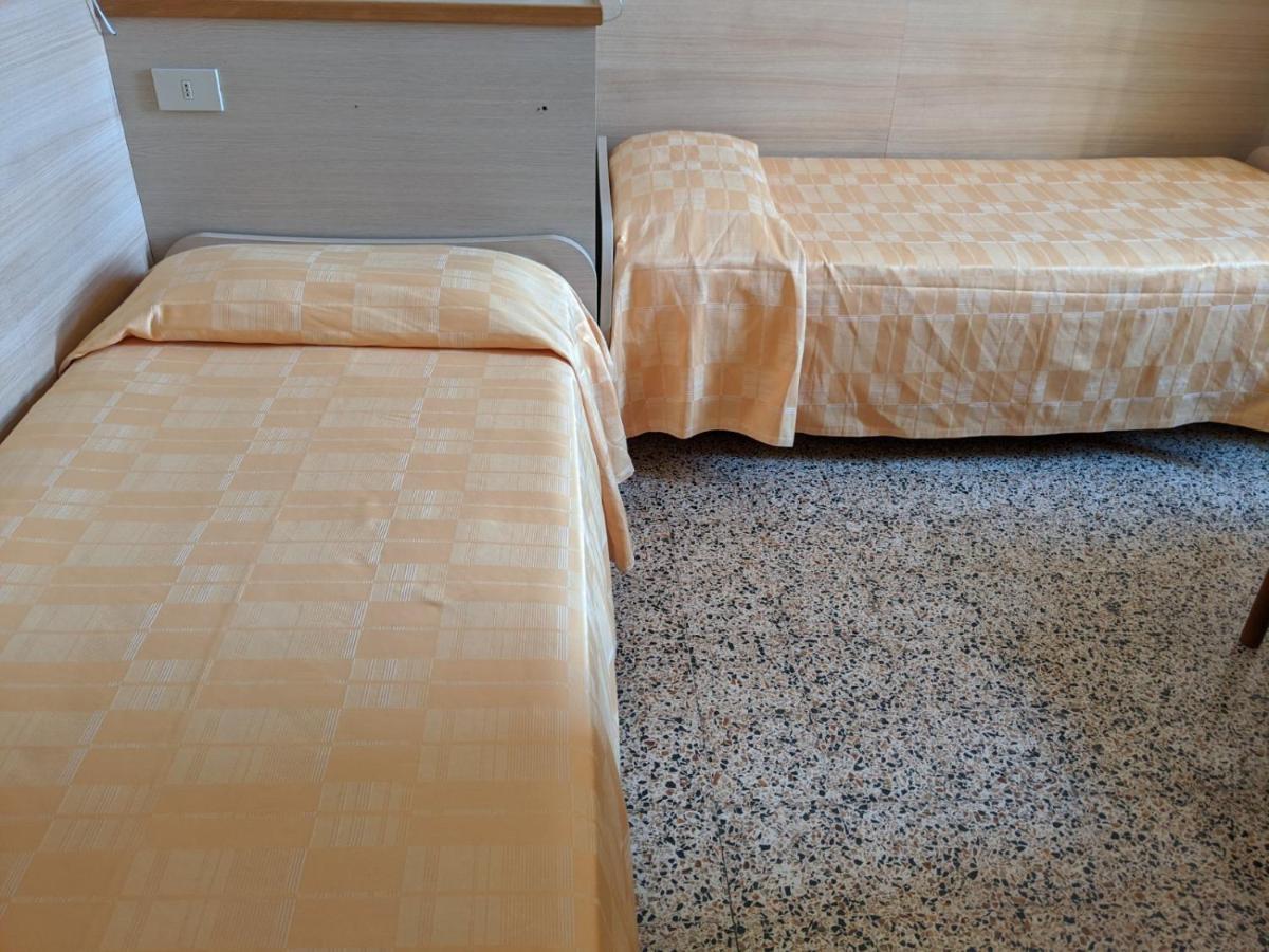 Twin Room,1007995534:JPEG