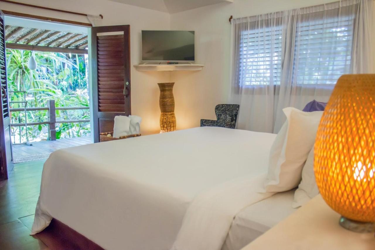 Bungalow Room