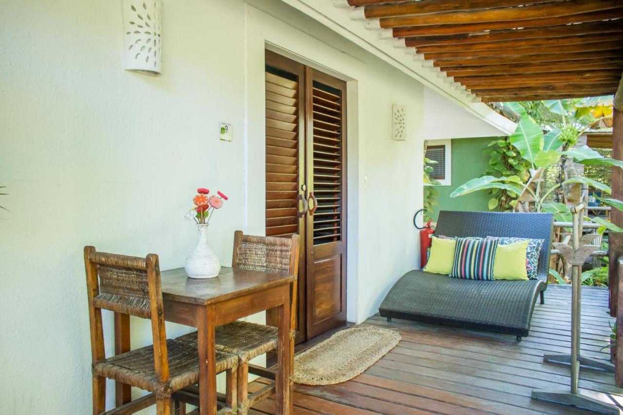 Bungalow Room