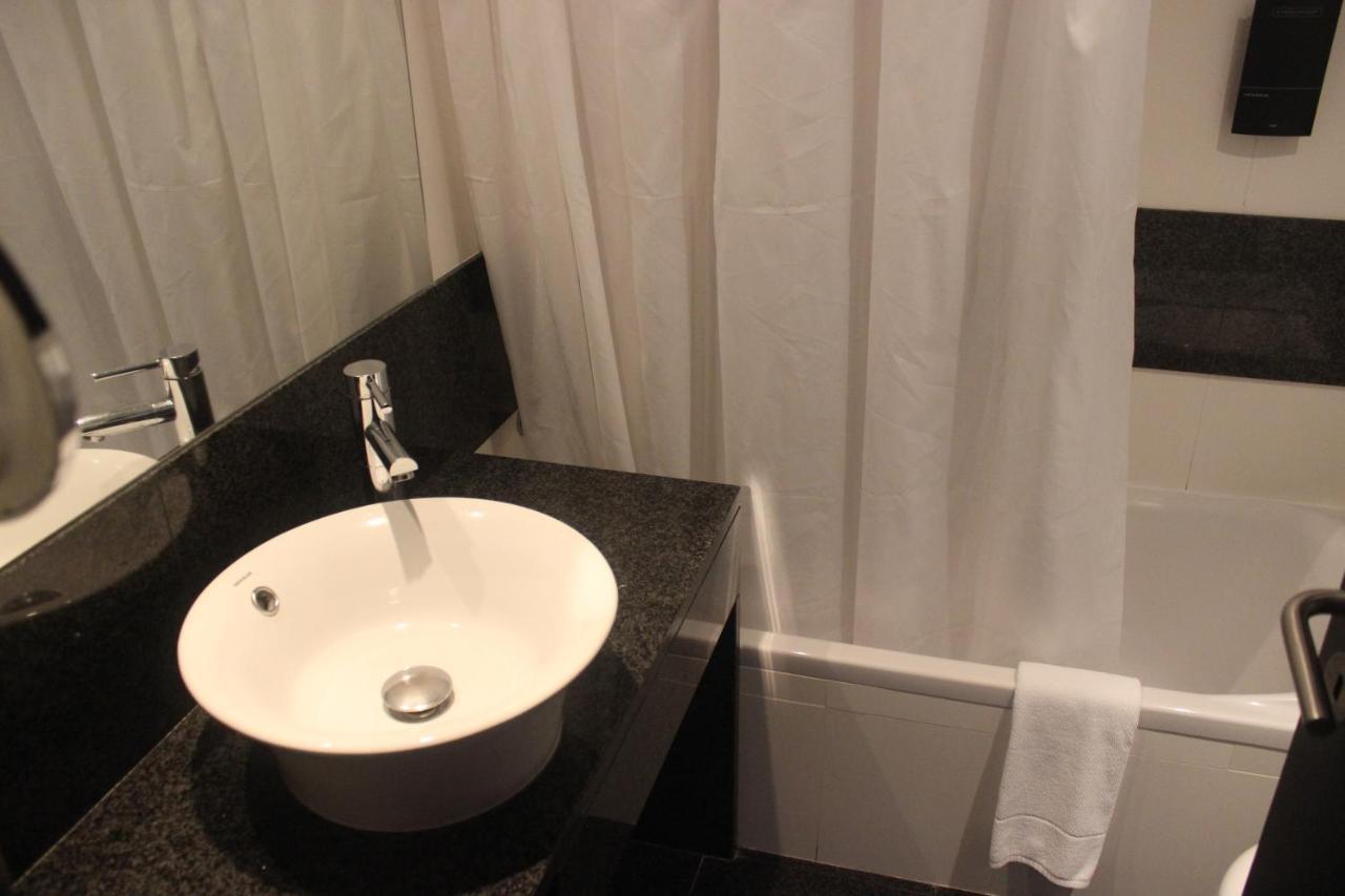 Standard Double or Twin Room,1008525217:JPEG