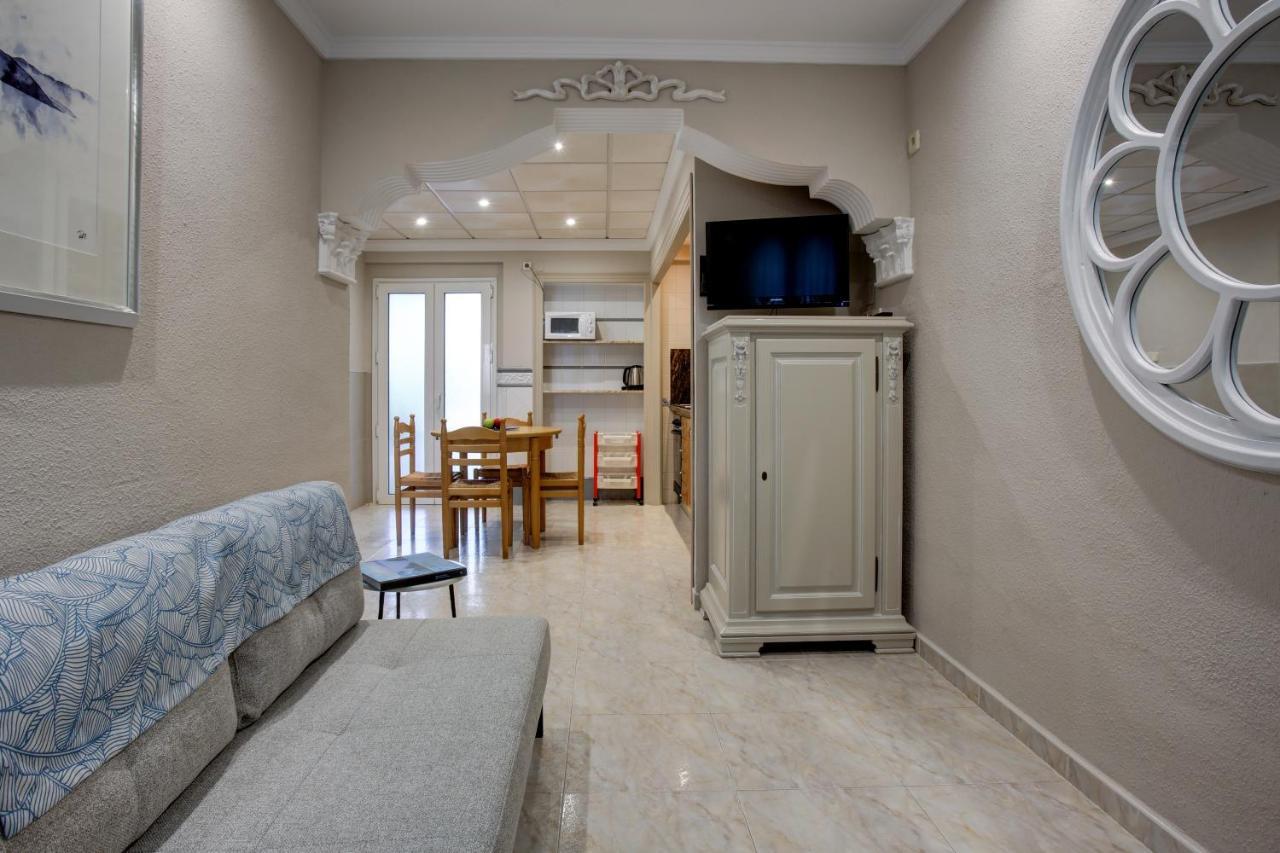 One-Bedroom Bungalow