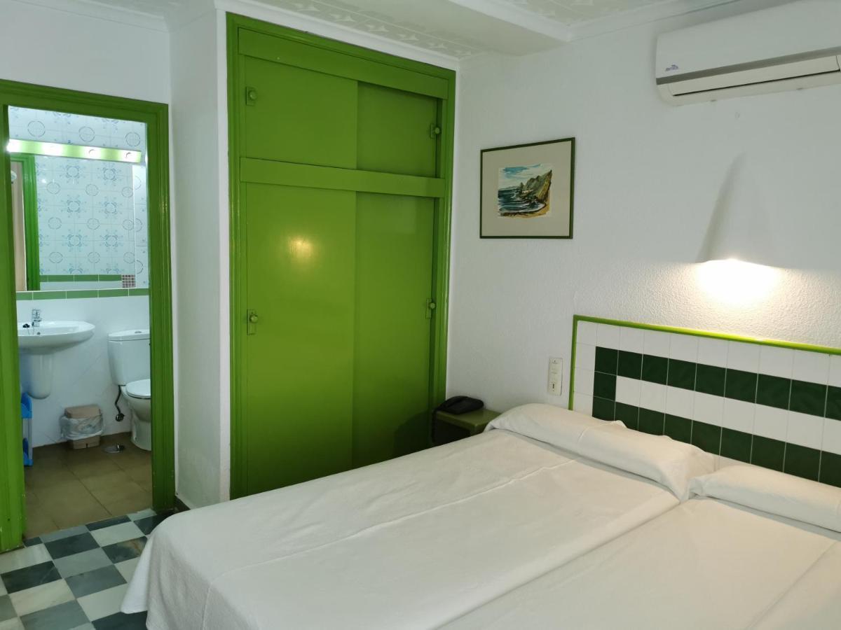 Twin Room Terrace