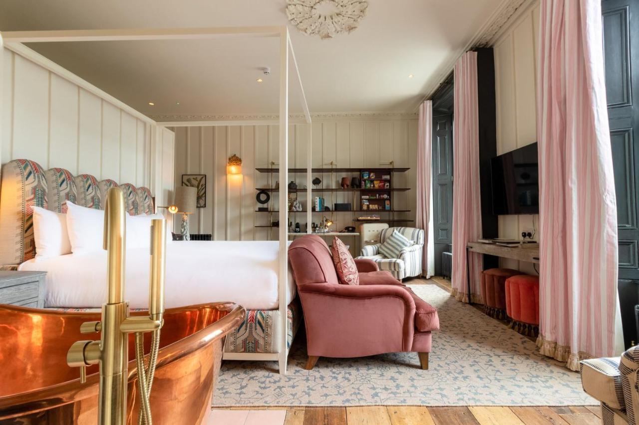 Townhouse Suite