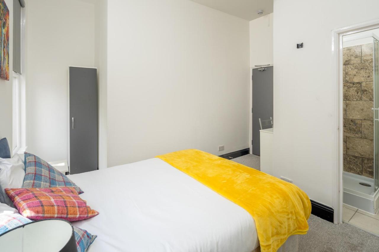 Doppelzimmer mit eigenem Bad