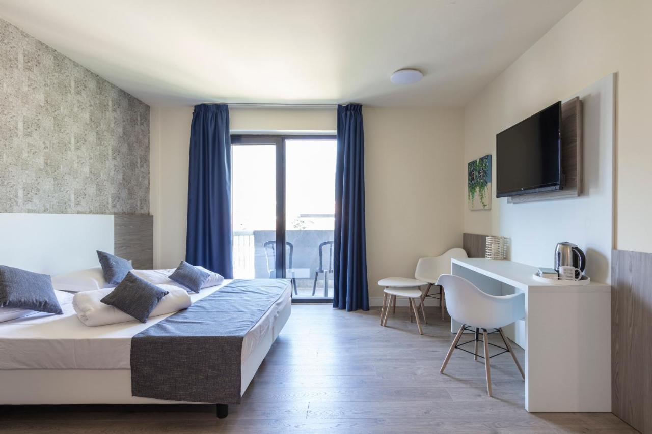 Superior Double Room,1011342538:JPEG
