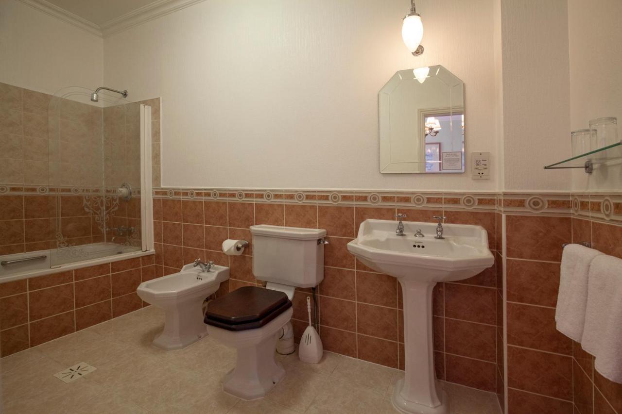 Large Double Room,1011083980:JPEG