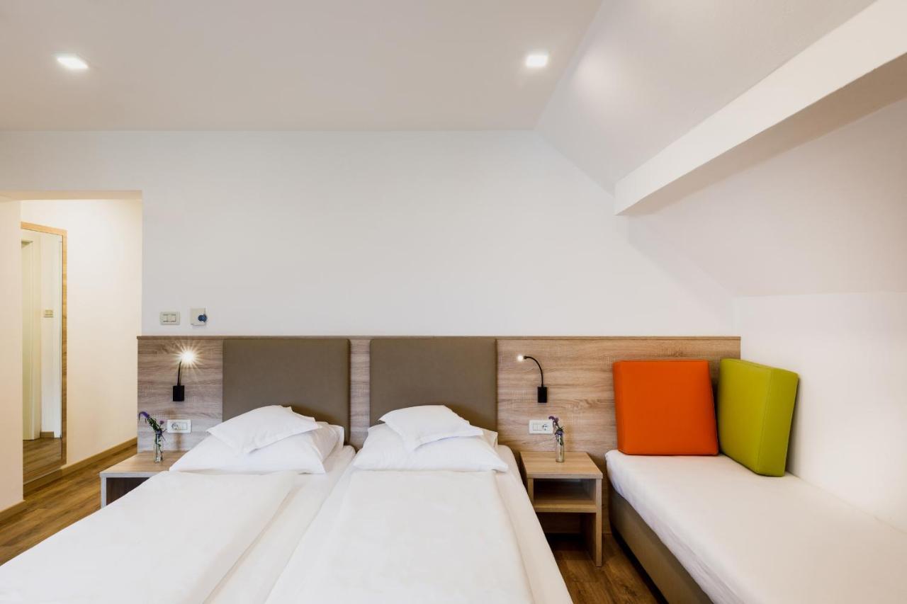 Double Room without Balcony,753360254:JPEG