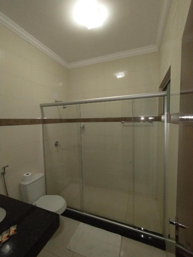 Comfort Triple Room Shower