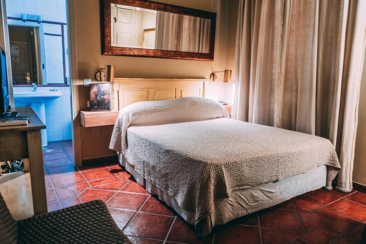 Classic Double Room,1011495832:JPEG