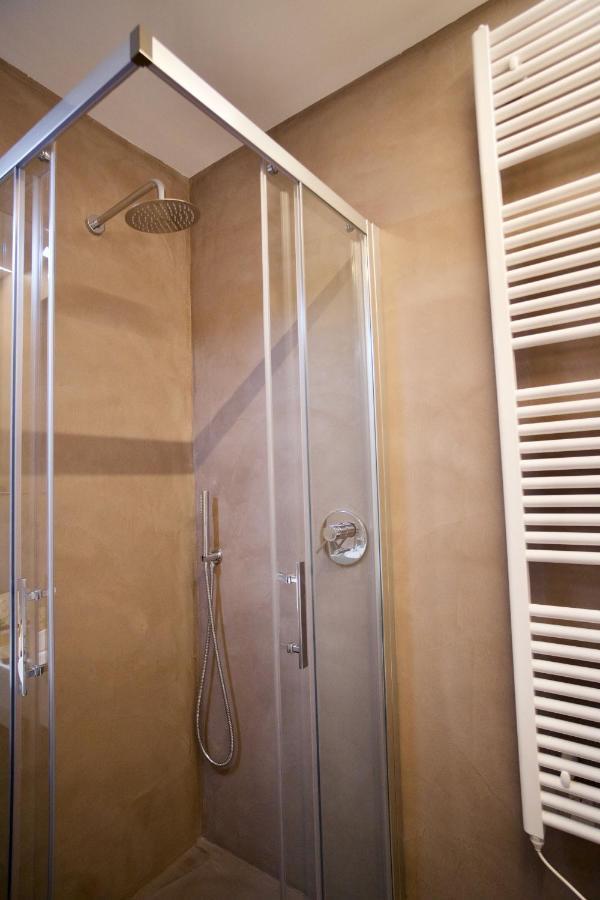 Double Room Private Bathroom,1011653257:JPEG