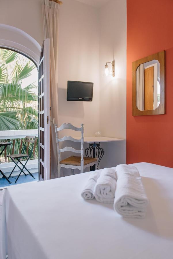 Small Double Room Balcony,1011682084:JPEG