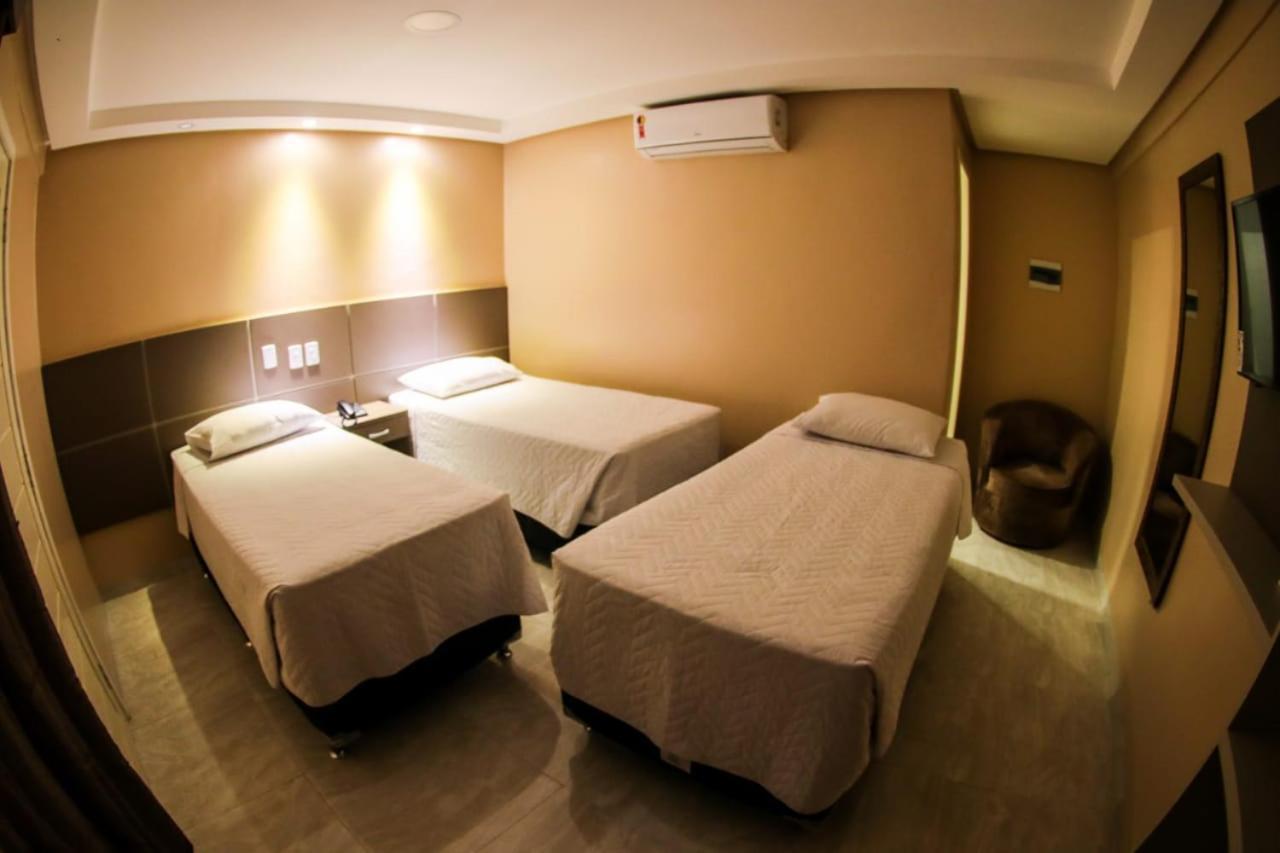 Quarto Triplo Standard