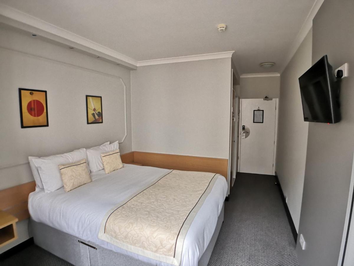 Basic Standard Double Room,1012892764:JPEG