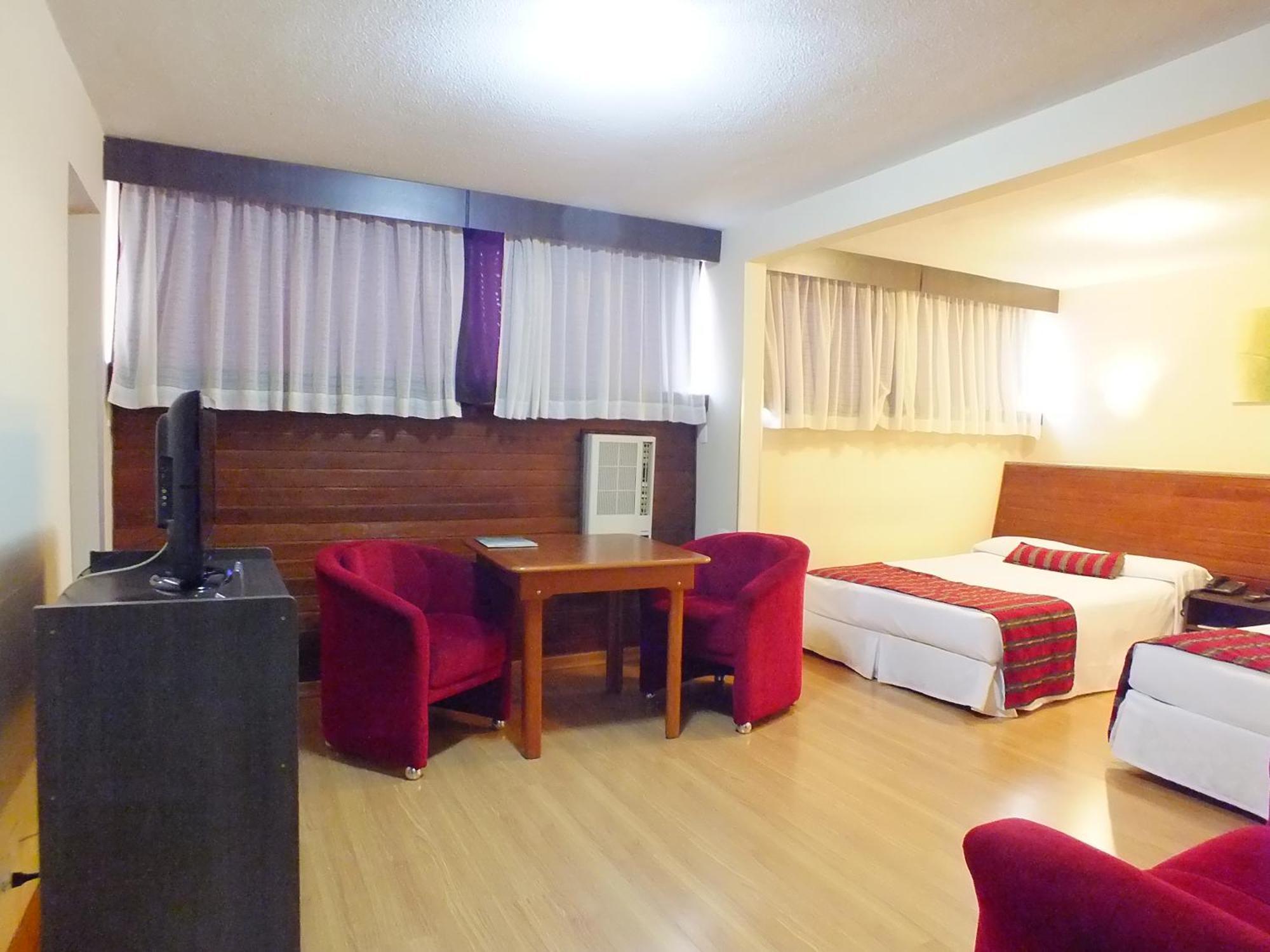 Family Double Room,1301460274:JPEG