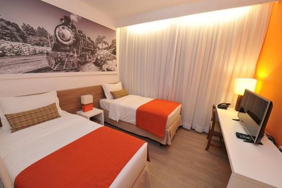Standard Double Room Two Single Beds,1310751058:JPEG