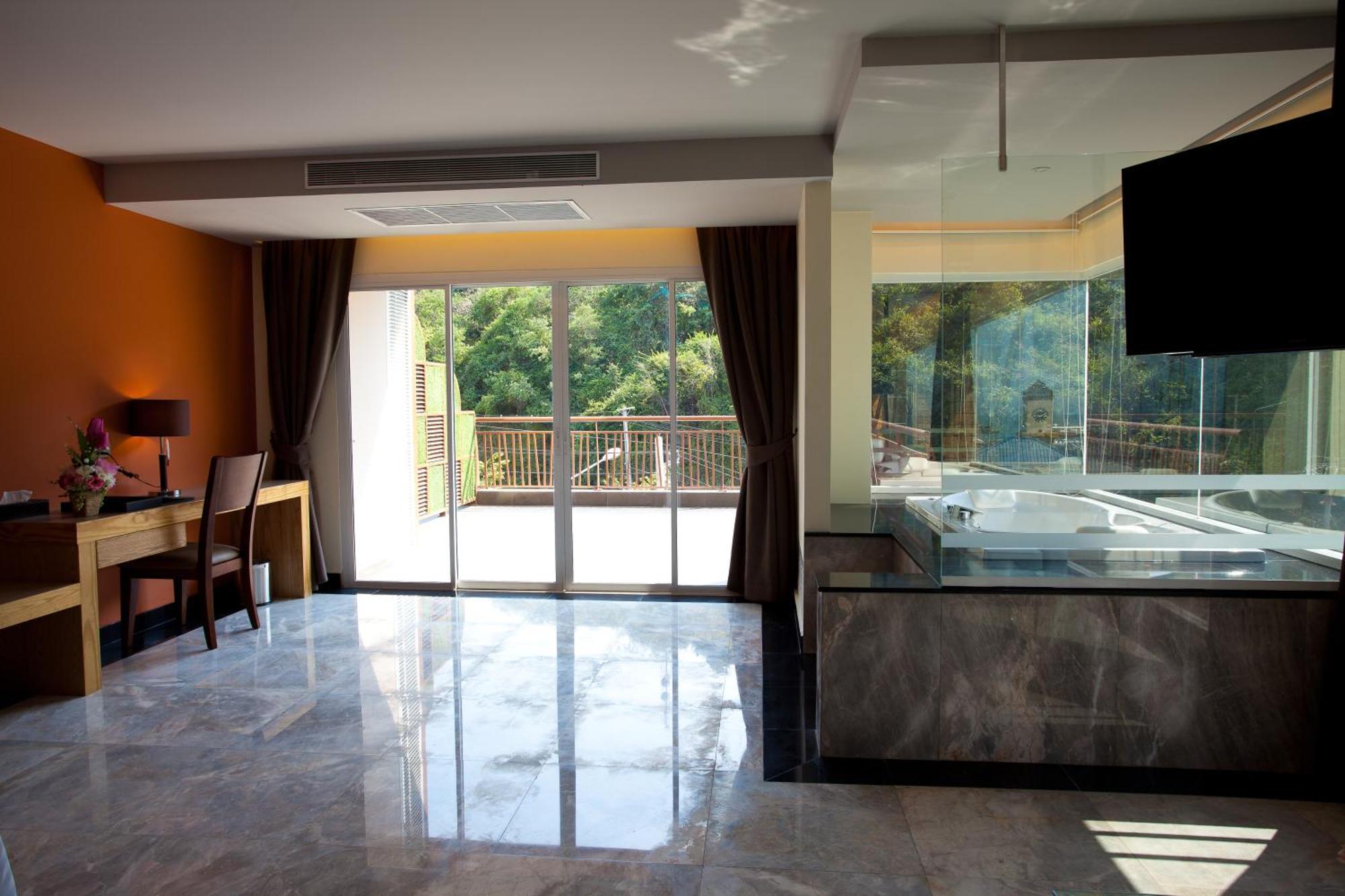 Premium Mountain Room