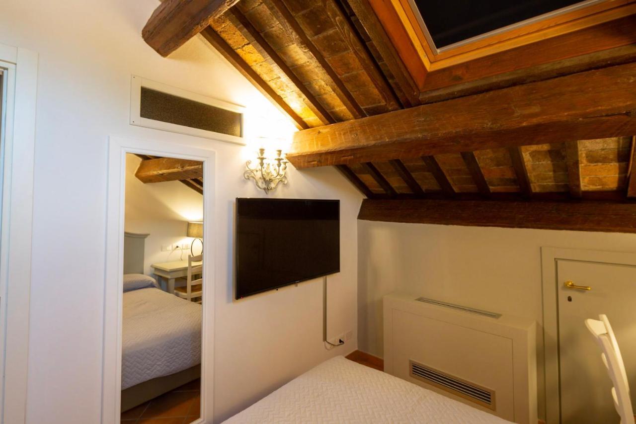 Double Room Attic,1018759606:JPEG