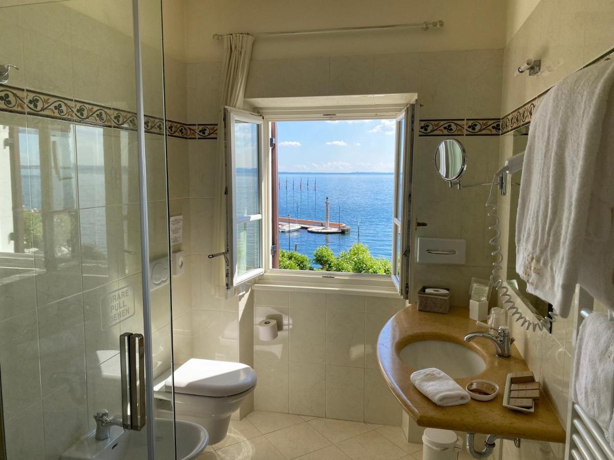 Deluxe Double or Twin Room with Lake View,8768311:JPEG