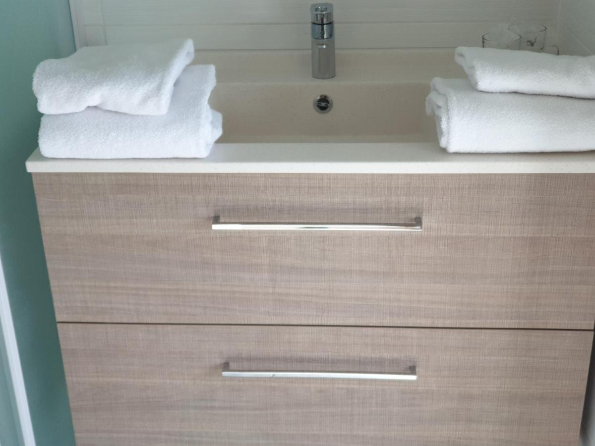 Double Room,1019804548:JPEG