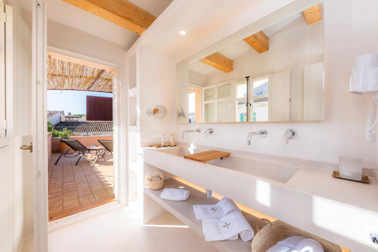 Junior Suite Pool View
