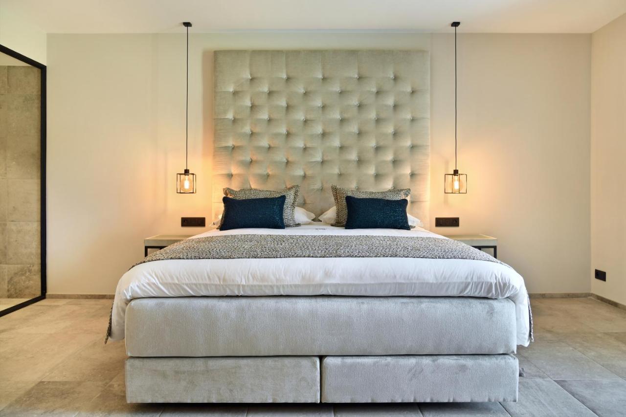 Superior King Suite