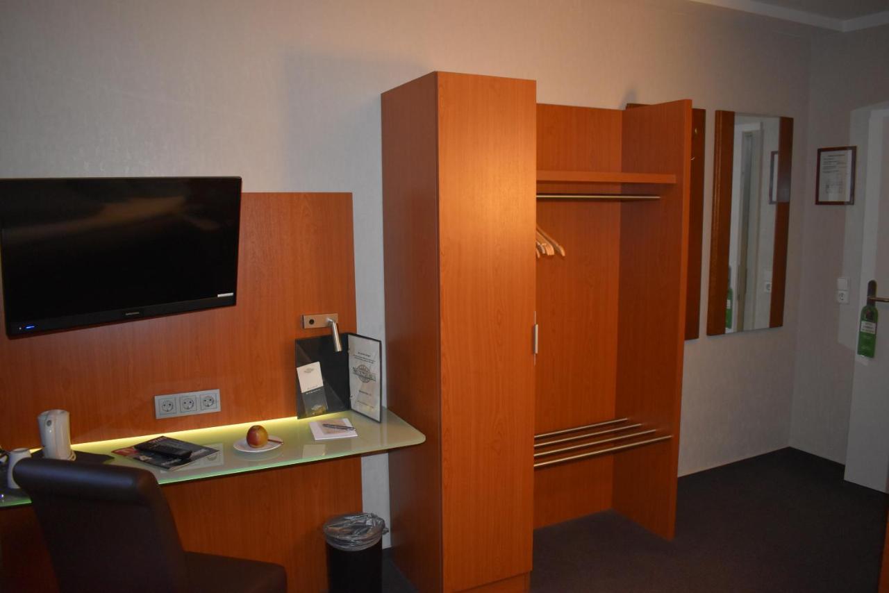 Economy Single Room