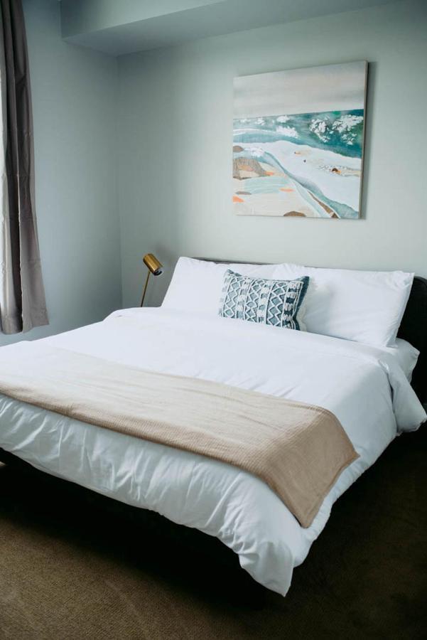 One-Bedroom Apartment Self Check Virtual Front Desk