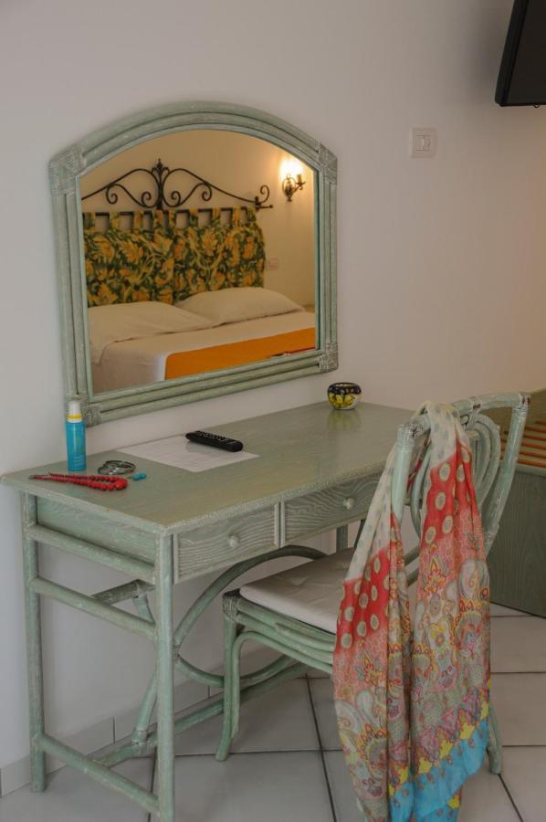 Superior Double or Twin Room Garden View
